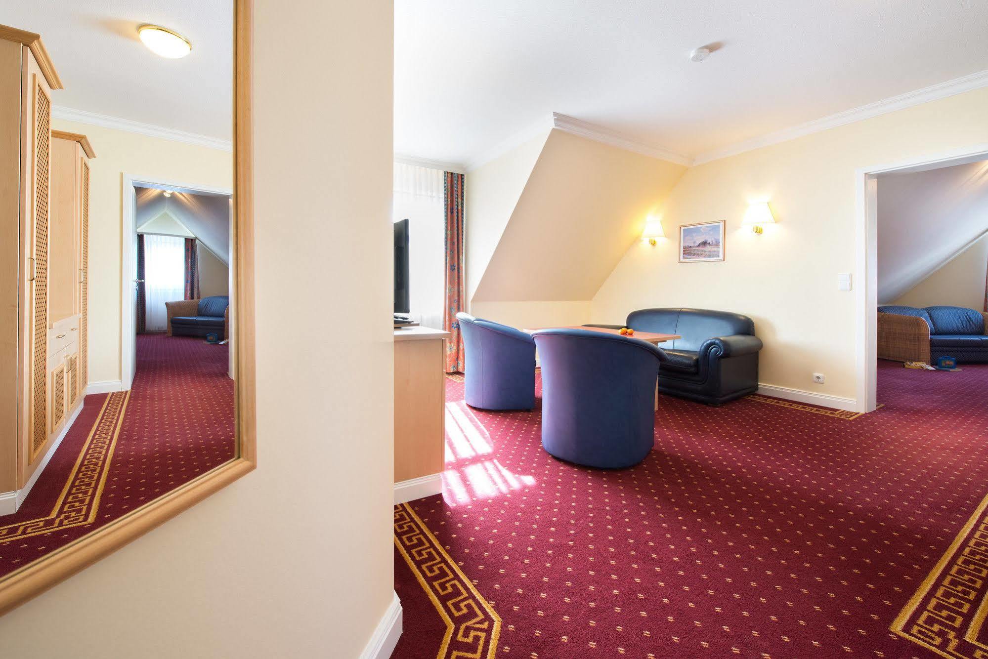 Aparthotel Kuehlungsborn, Villa Am Konzertgarten Экстерьер фото