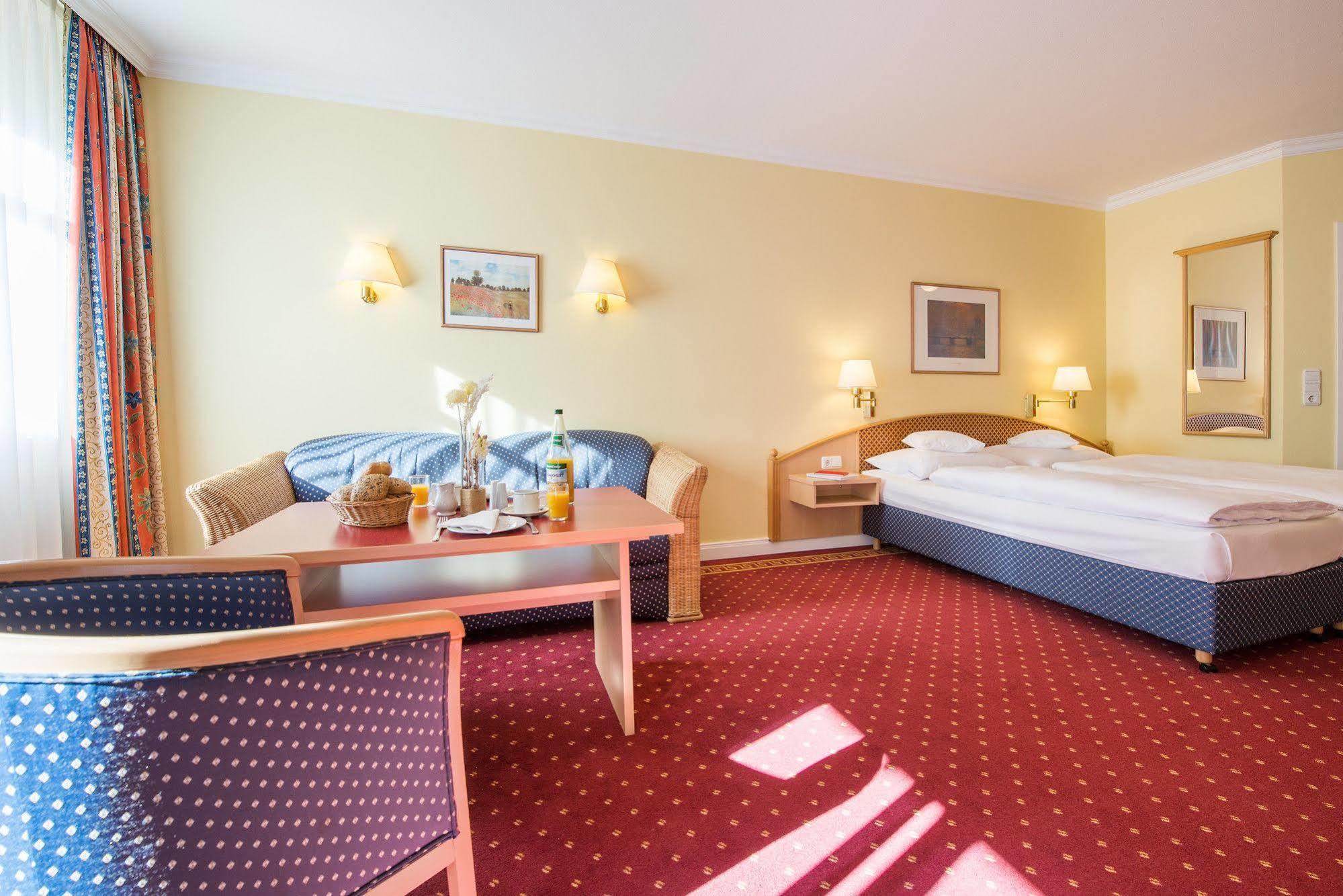 Aparthotel Kuehlungsborn, Villa Am Konzertgarten Экстерьер фото