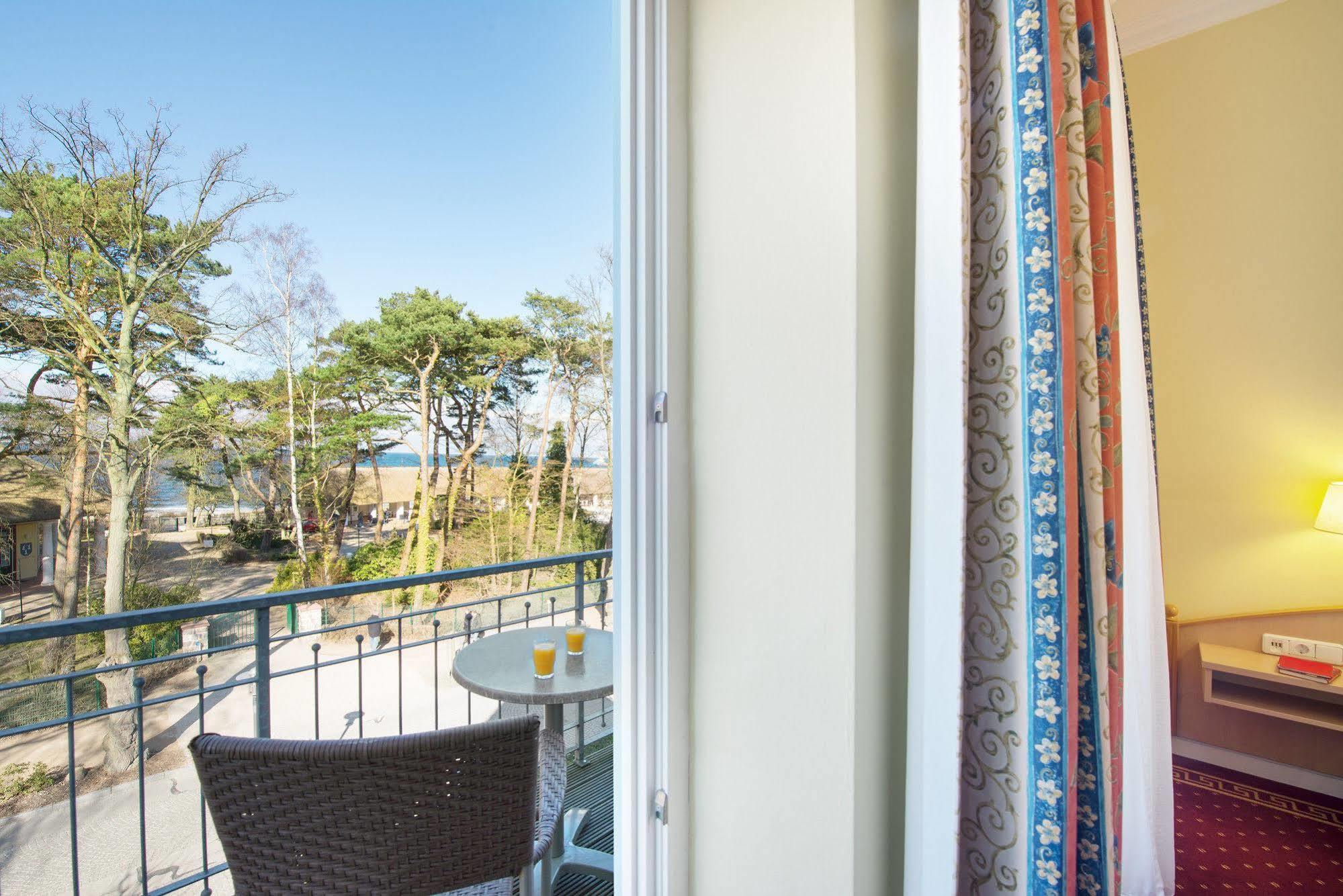 Aparthotel Kuehlungsborn, Villa Am Konzertgarten Экстерьер фото